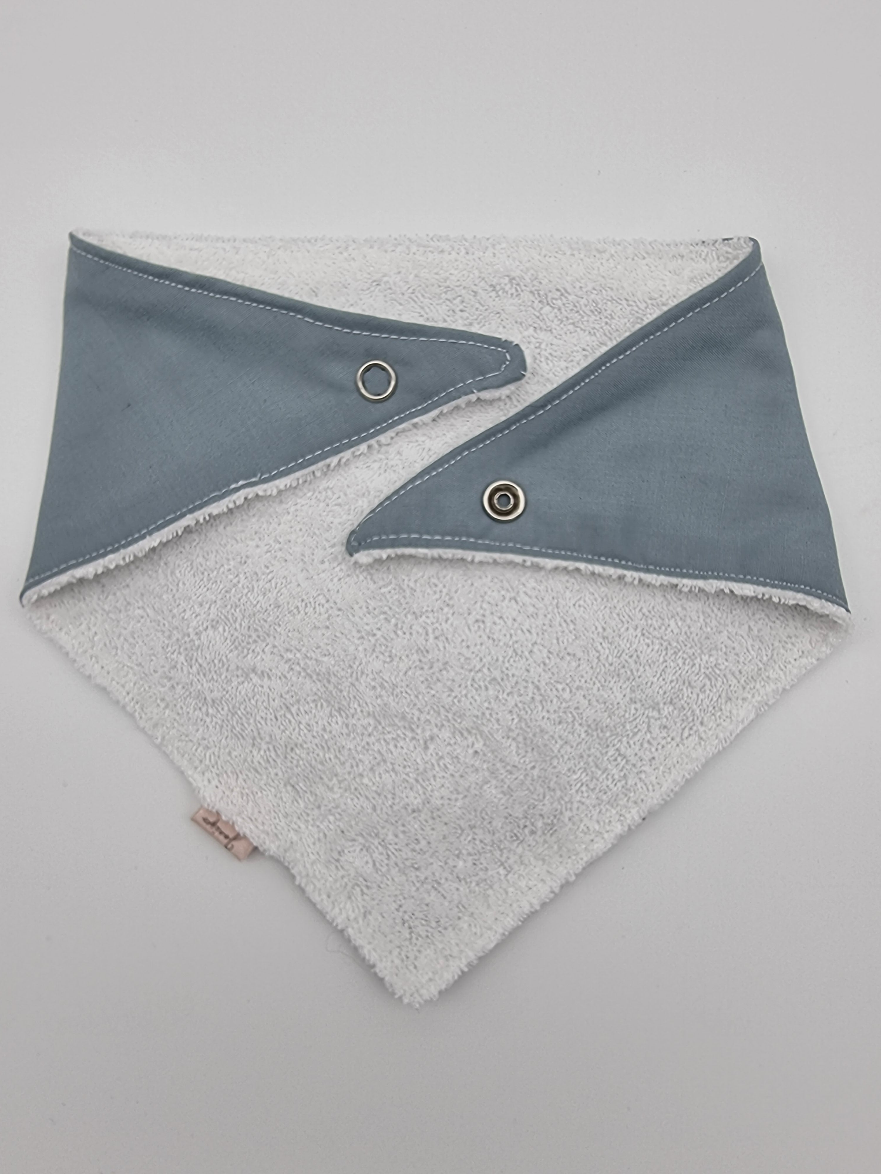Plain colour or personalised dribble bib