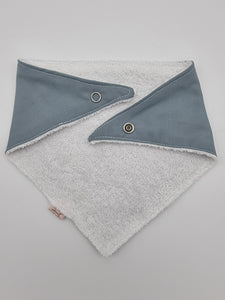 Plain colour or personalised dribble bib
