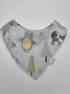 Animals amongst the campers fitted bib