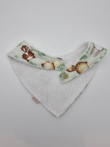Autumn wildlife fitted bib