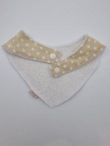 On the plus side fitted bib