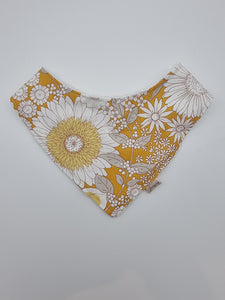 Floral yellow fitted bib