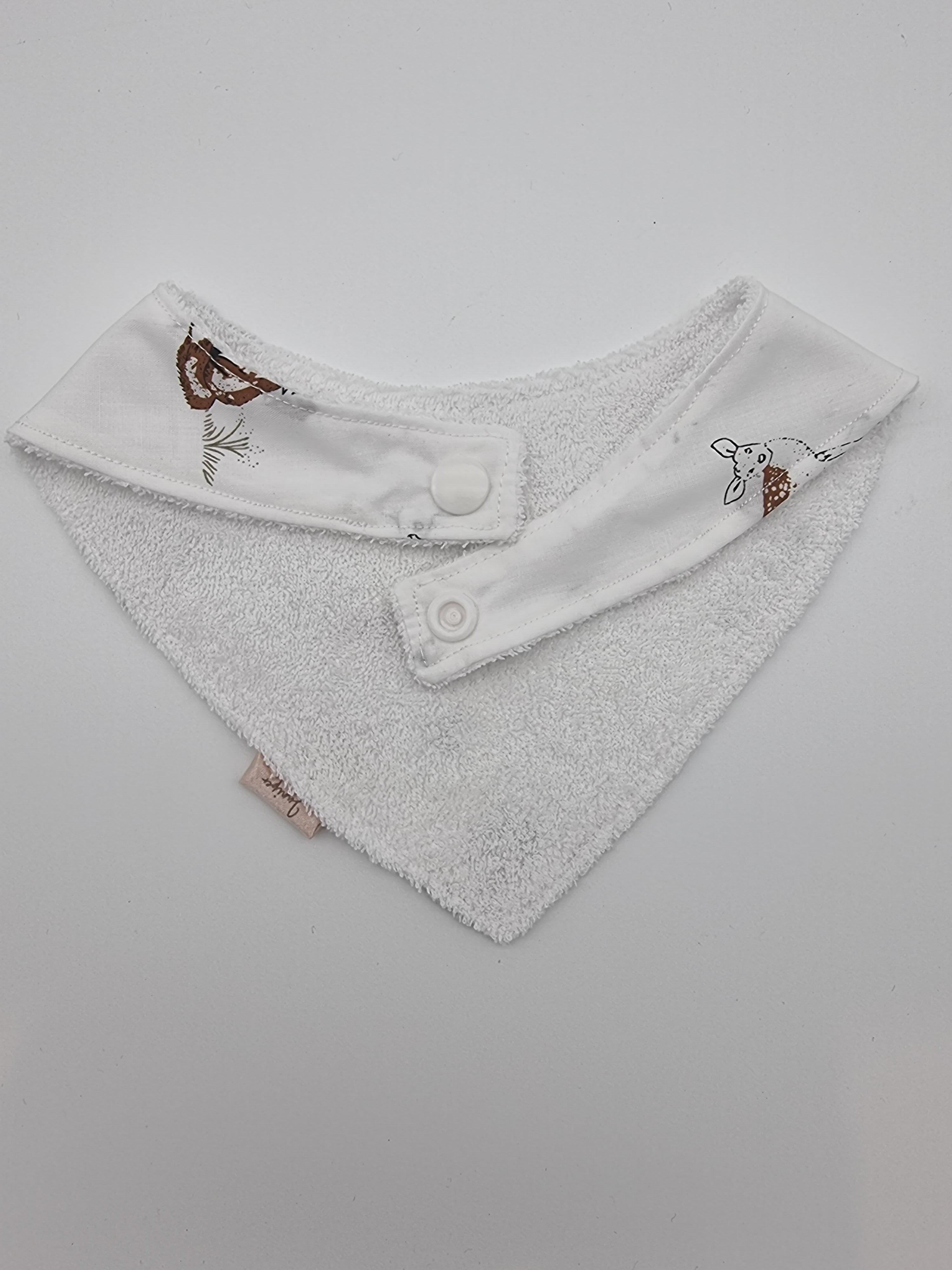Calm in the wild fitted bib