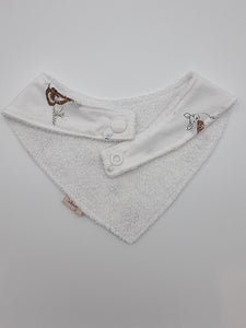 Calm in the wild fitted bib