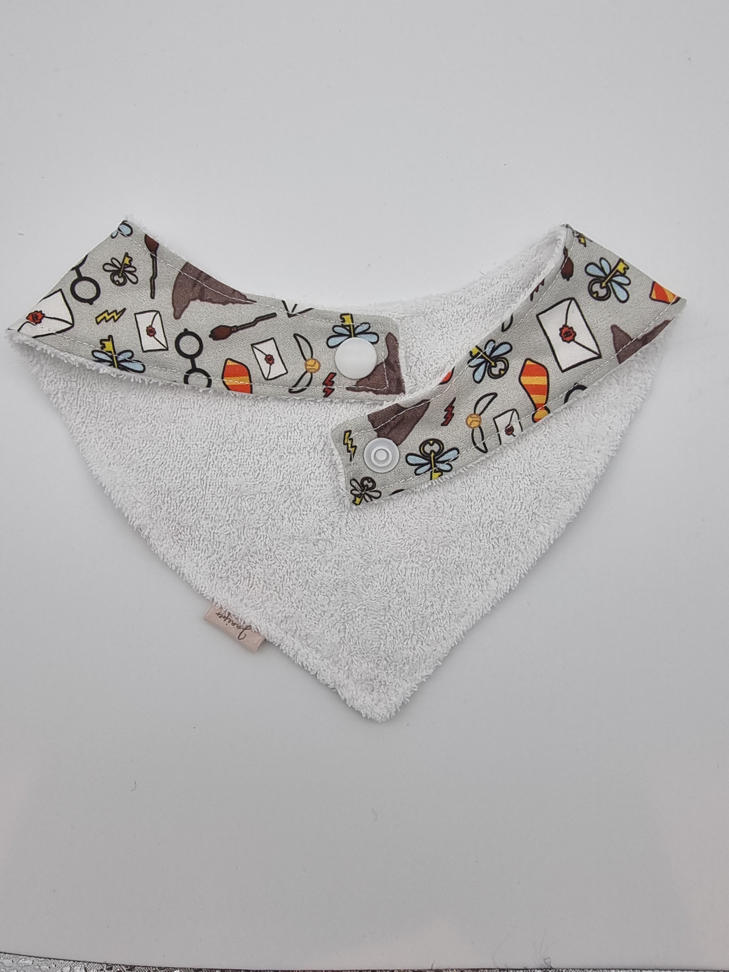 Harry Potter wizzardry fitted bib
