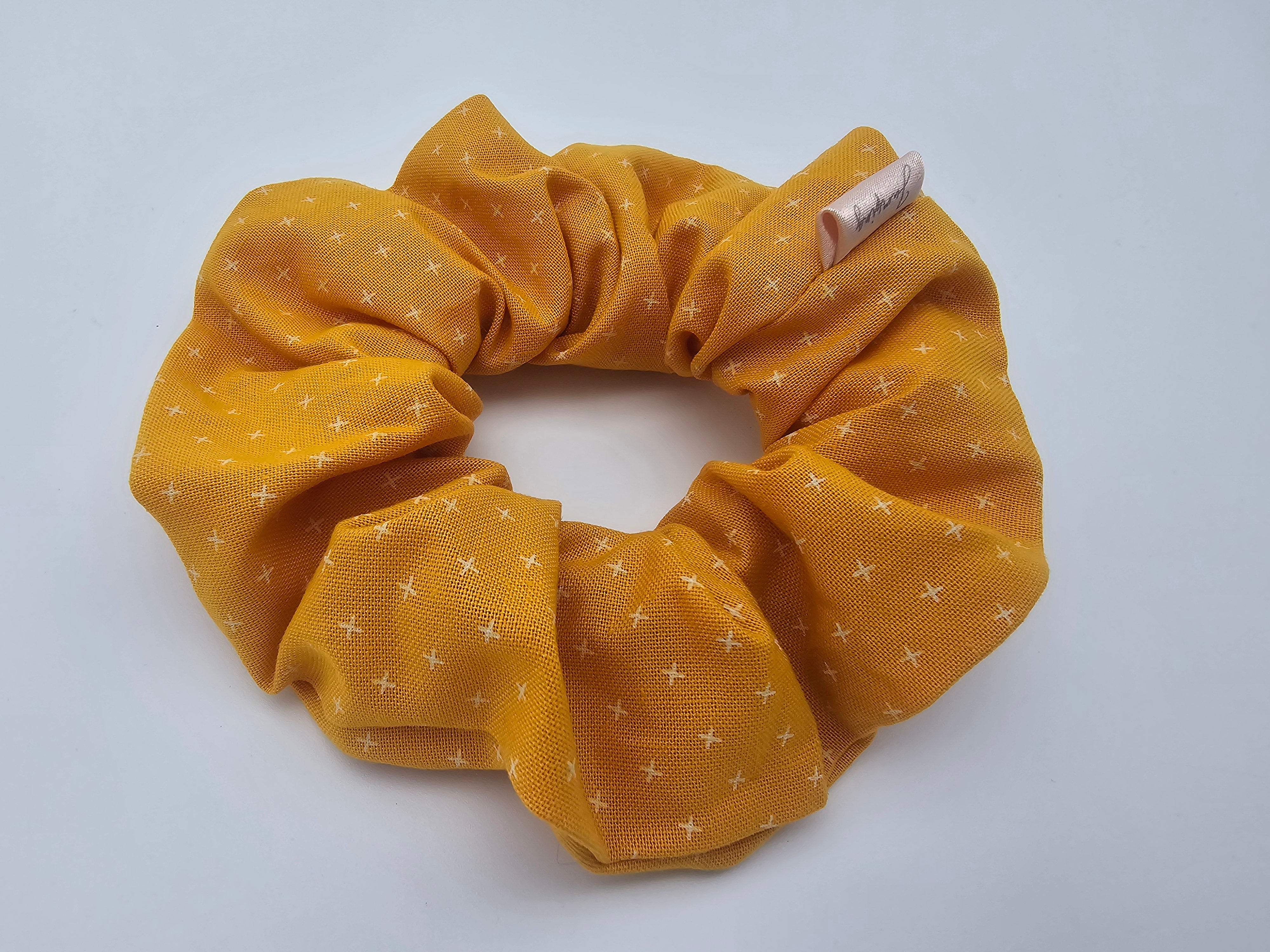 Positively mustard scrunchie