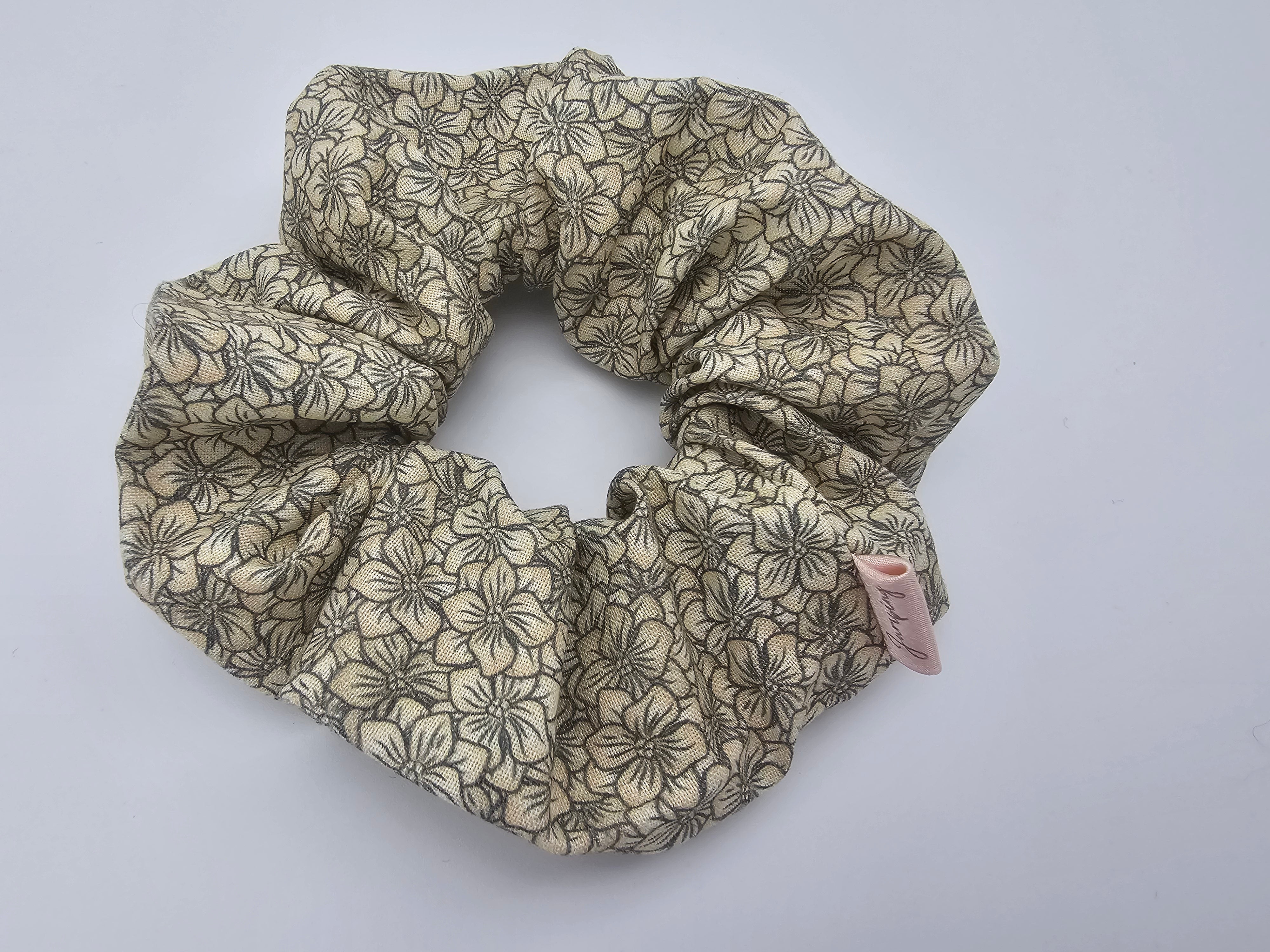 Suitable flower scrunchie
