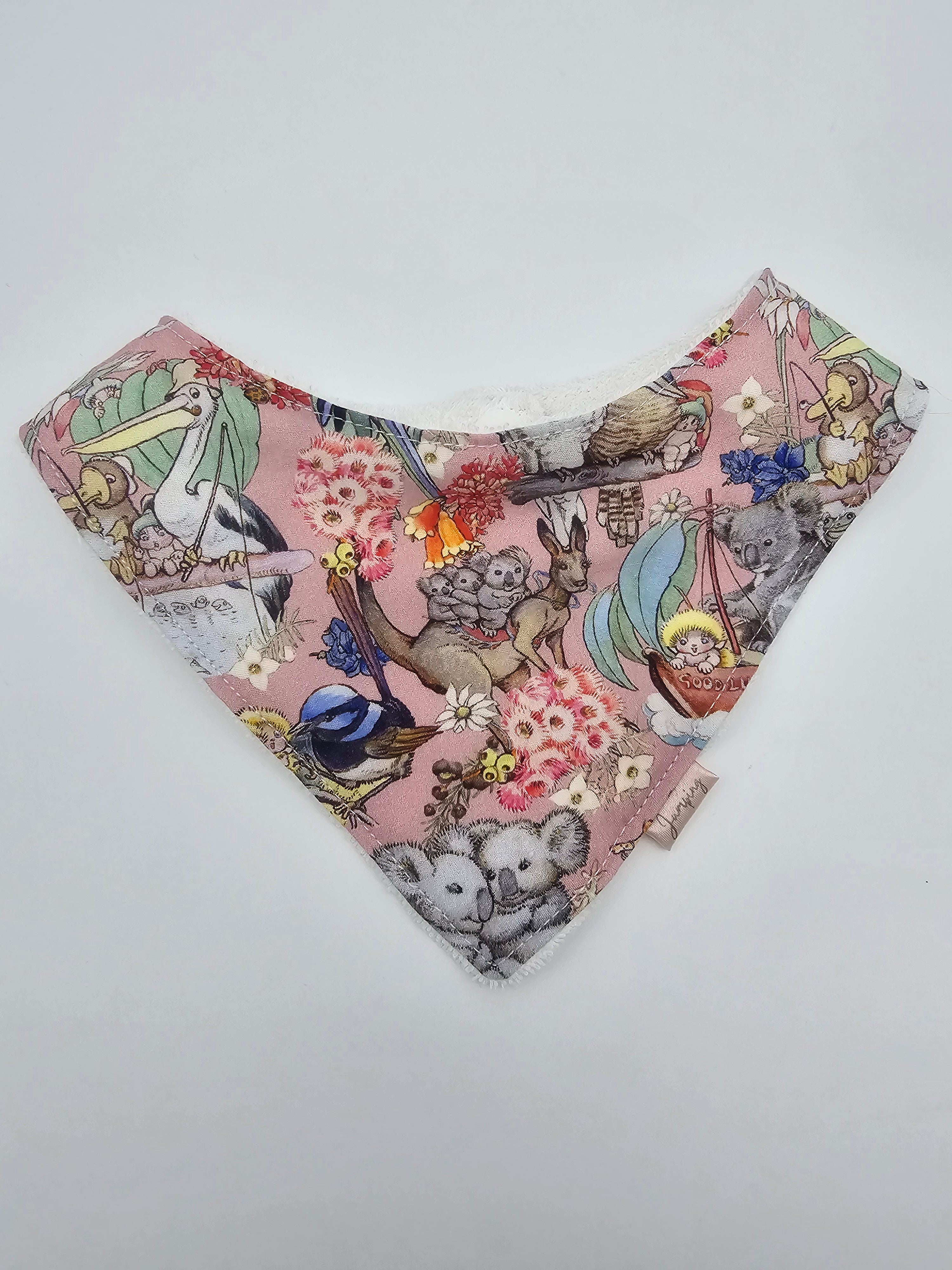 Gumnuts in the outback fitted bib