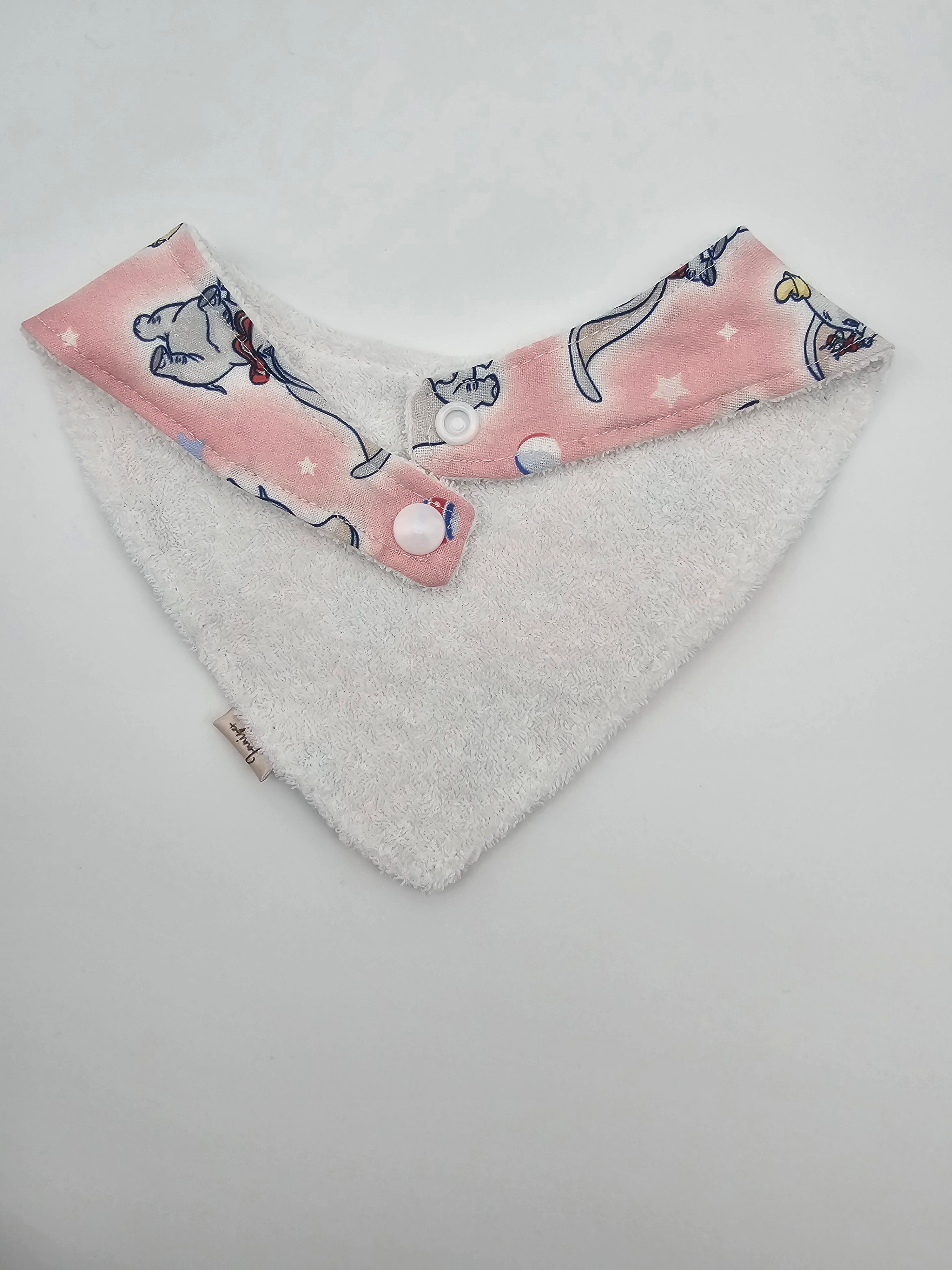 Dumbo fitted bib