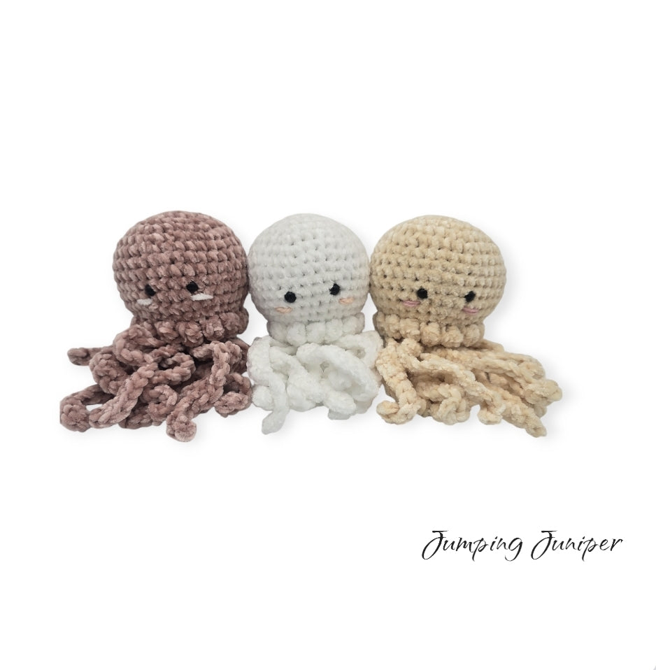 Crochet jelly fish