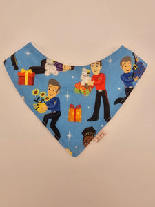 Christmas with The Wiggles fitted bib