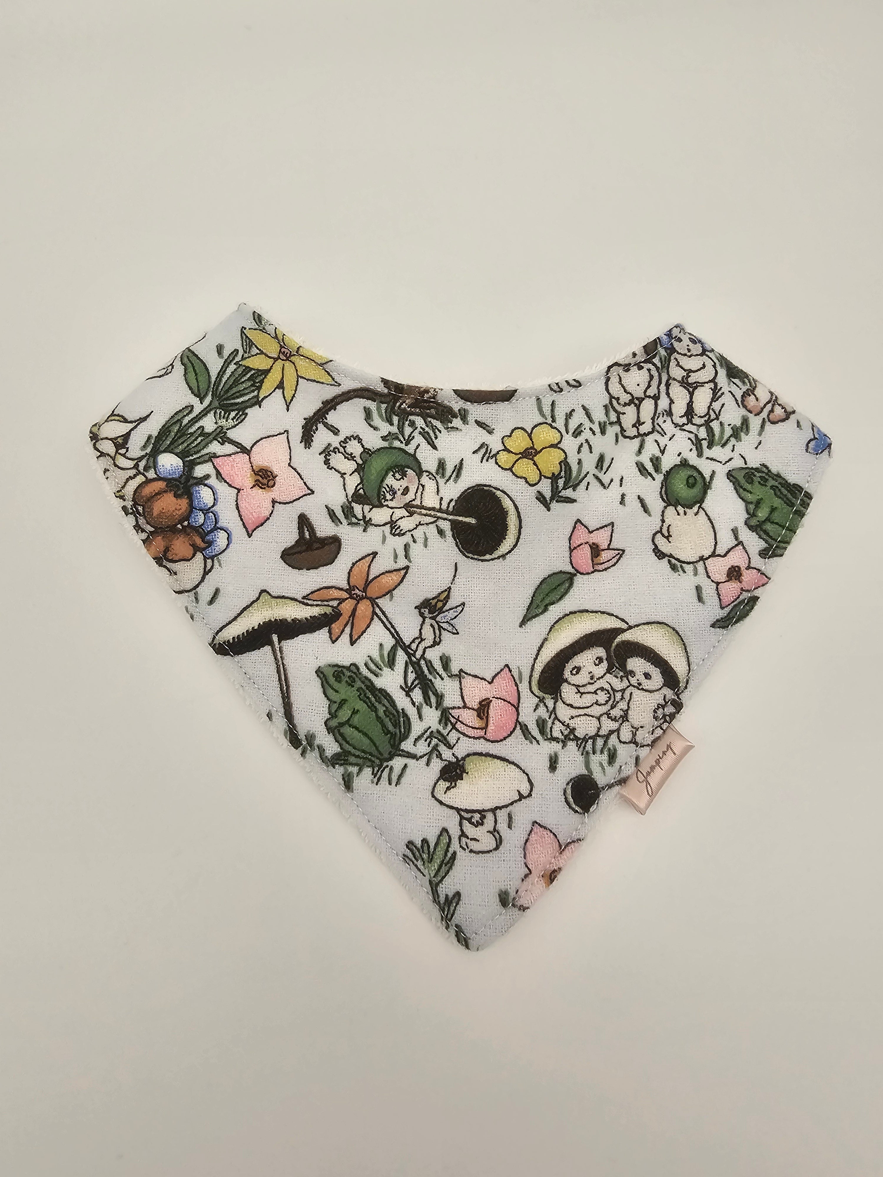 Gumnut babies flannelette fitted bib