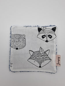 Reusable face wipes