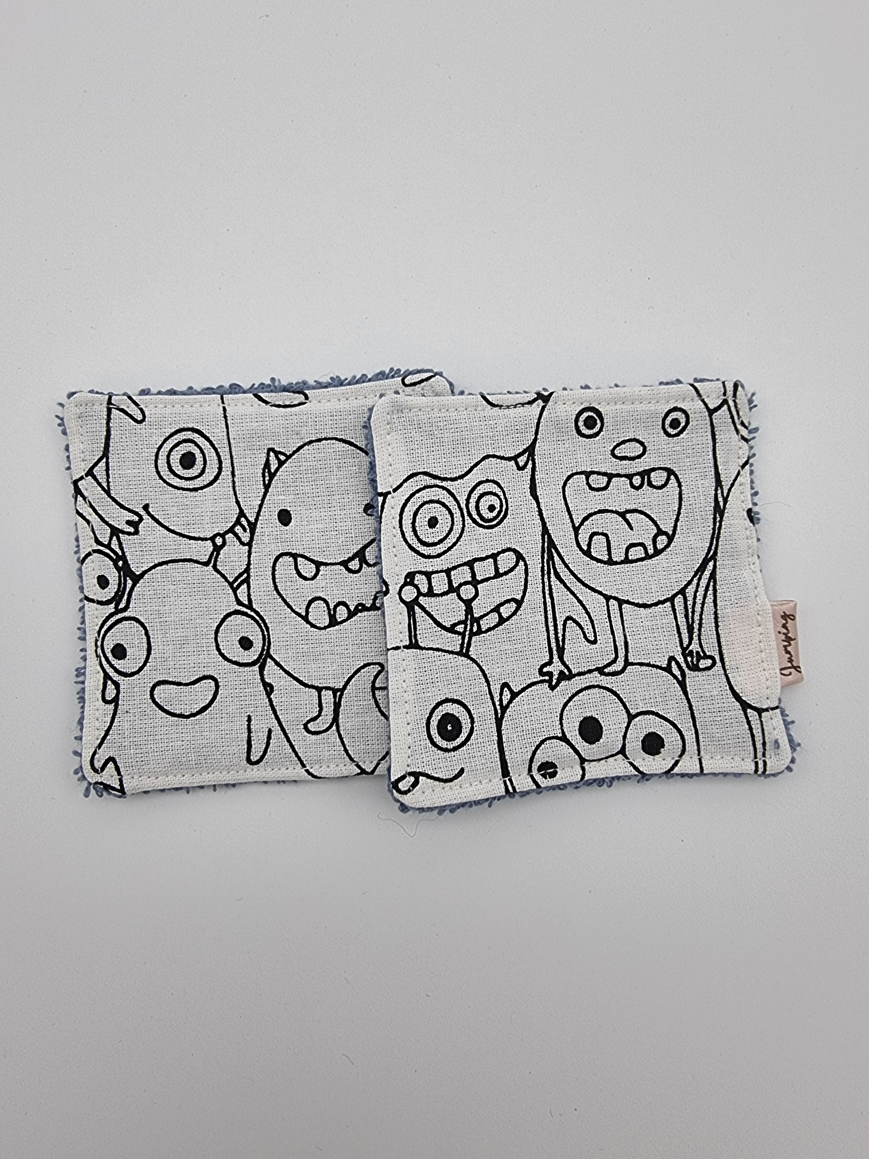 Reusable face wipes