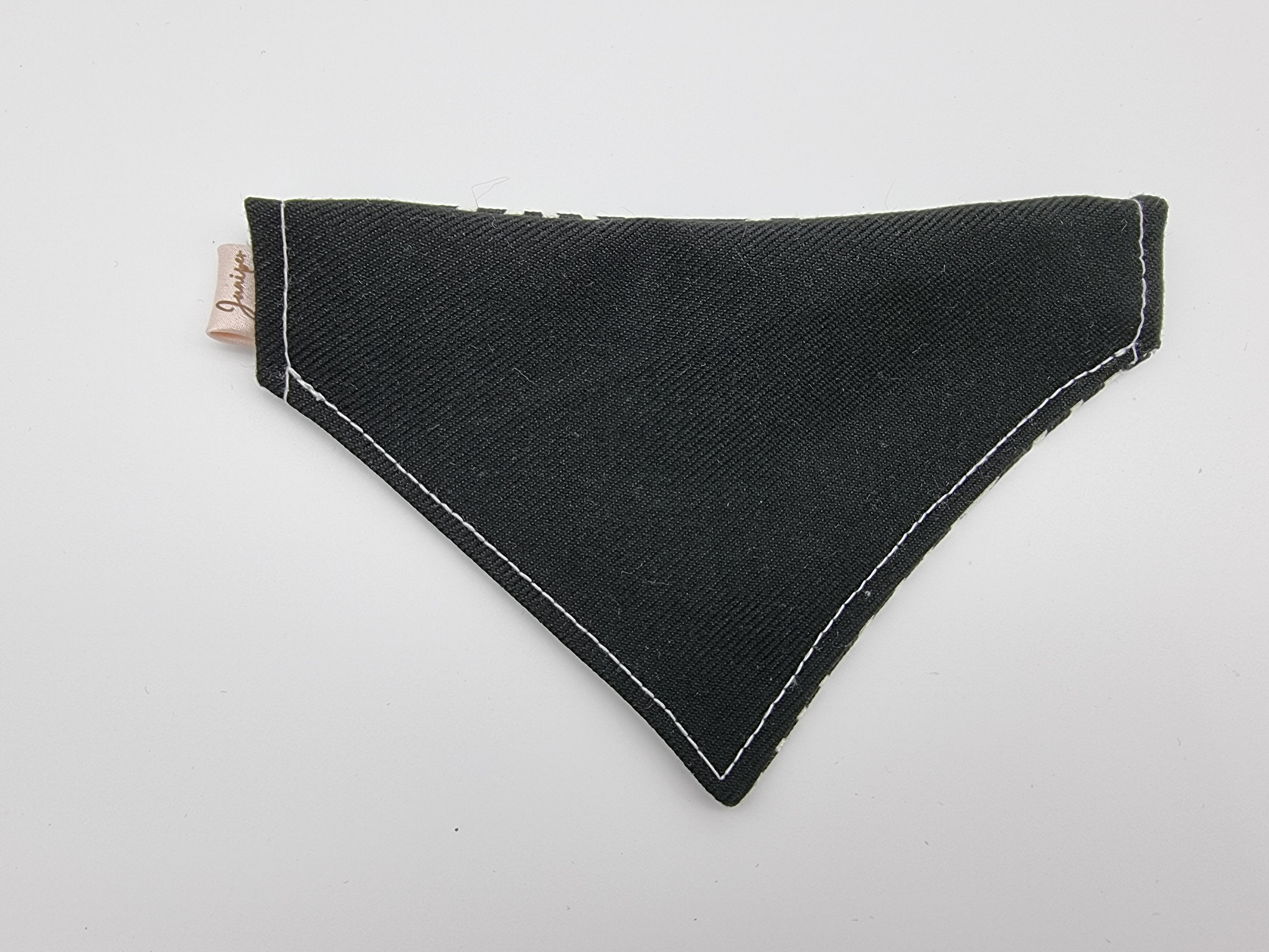 Shell pet bandana