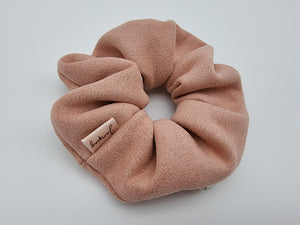 Pouch Scrunchie - Don't need to persuede me in pink