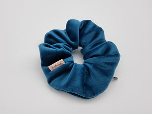 Pouch Scrunchie - Velvet peacock Blue