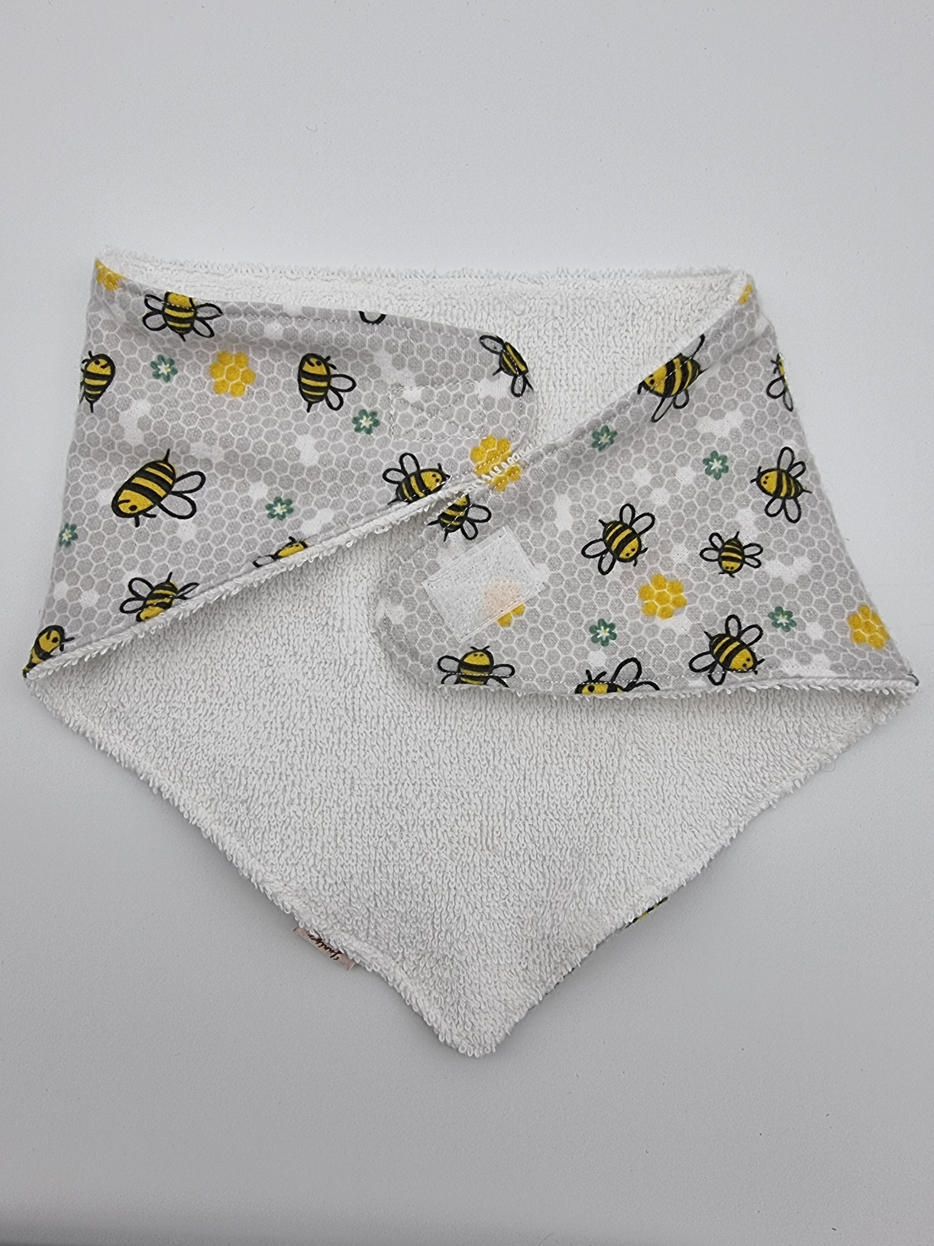 Honeycomb Dribble Bib