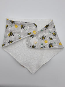 Honeycomb Dribble Bib