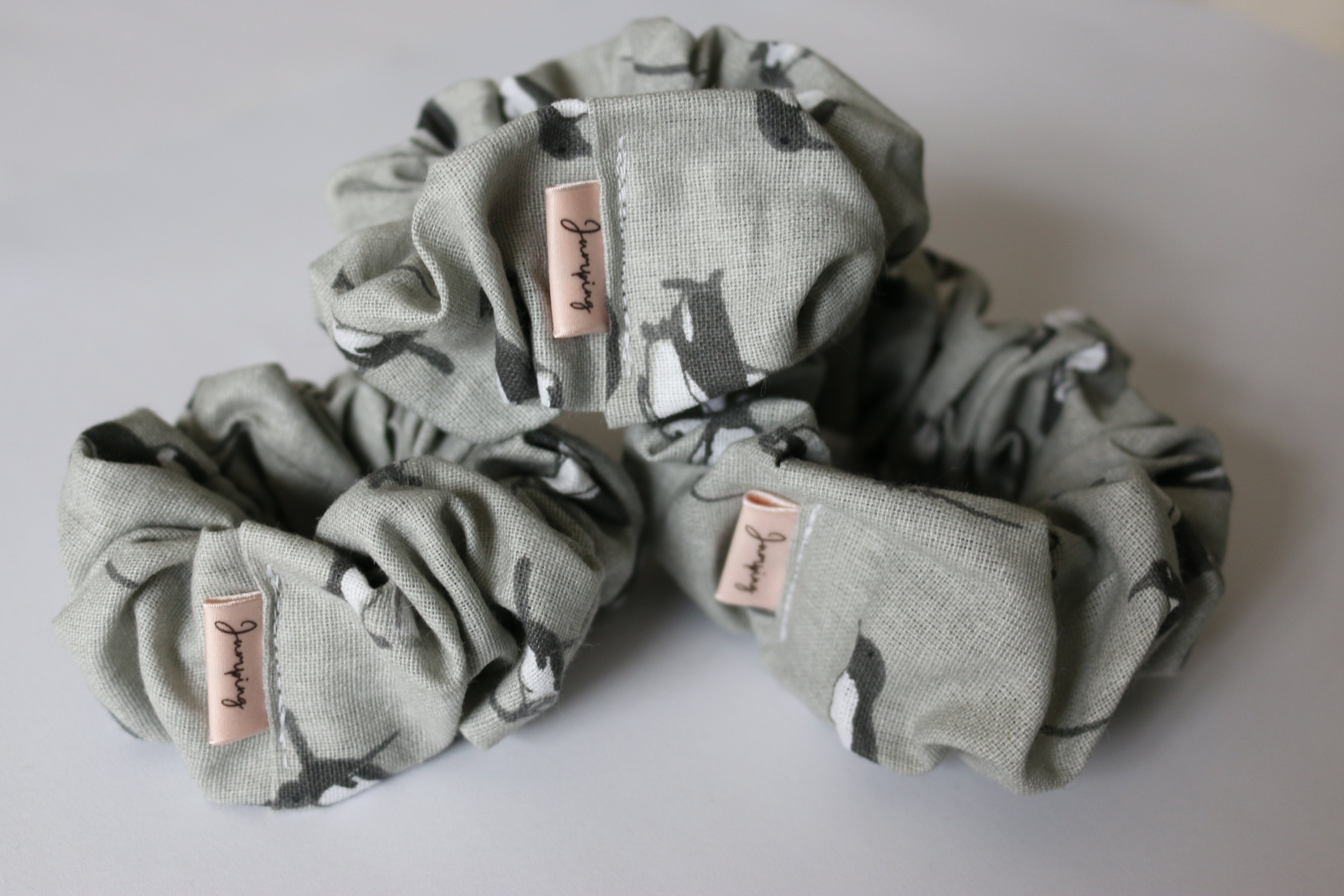 Penguin Scrunchie